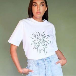 Rupi Kaur get closer to your shine white t shirt